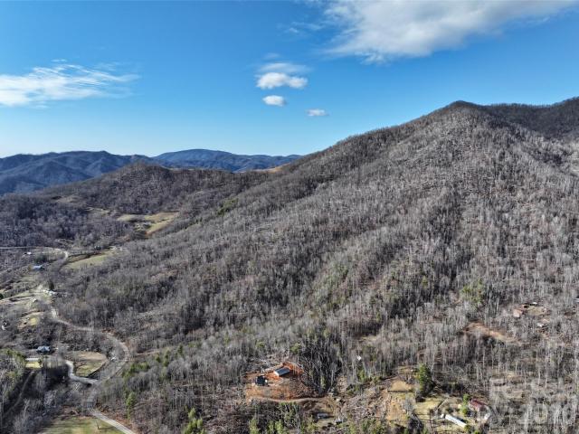 Land for sale in Bakersville, North Carolina