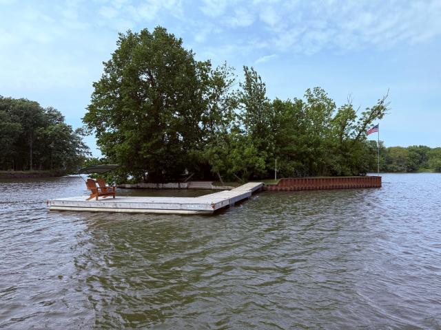 House for sale in Illinois