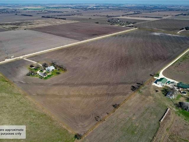 Land for sale in Temple Bar Marina, Texas