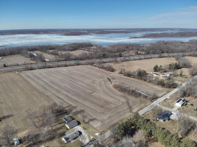 Farm for sale in Ina, Illinois