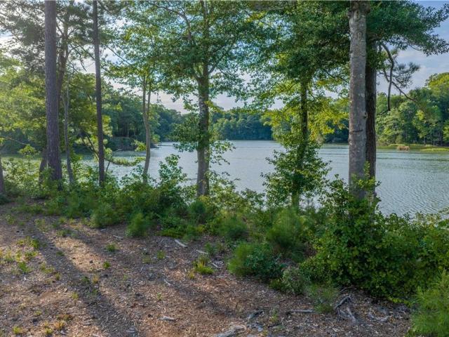 Land for sale in Mathews County, Virginia