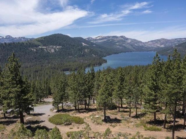 Land for sale in Truckee