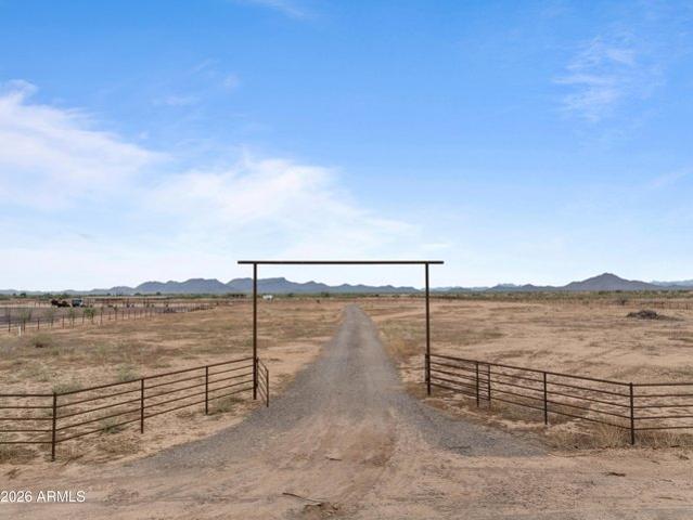 Land for sale in Aguila, Arizona