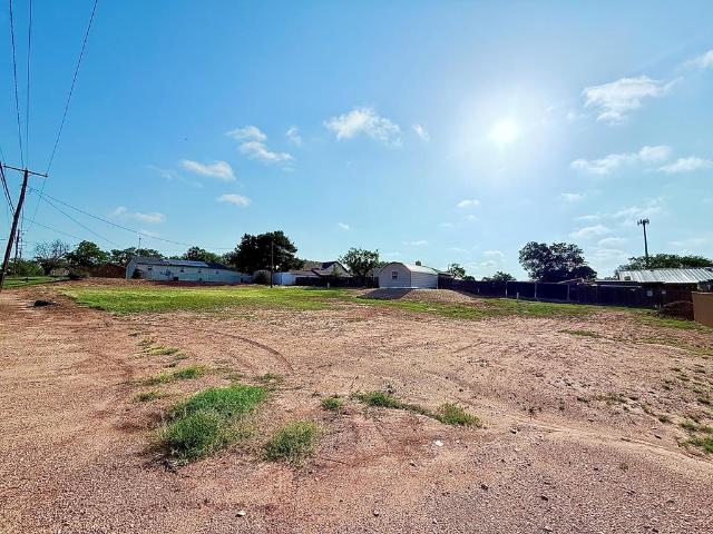 Land for sale in Snyder