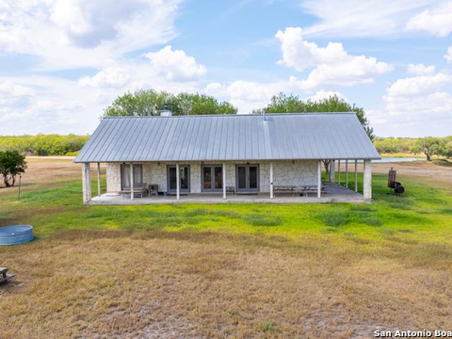 Farm for sale in Runge, Texas