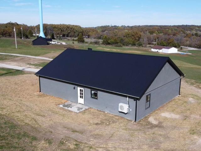 House for sale in Ava, Douglas County