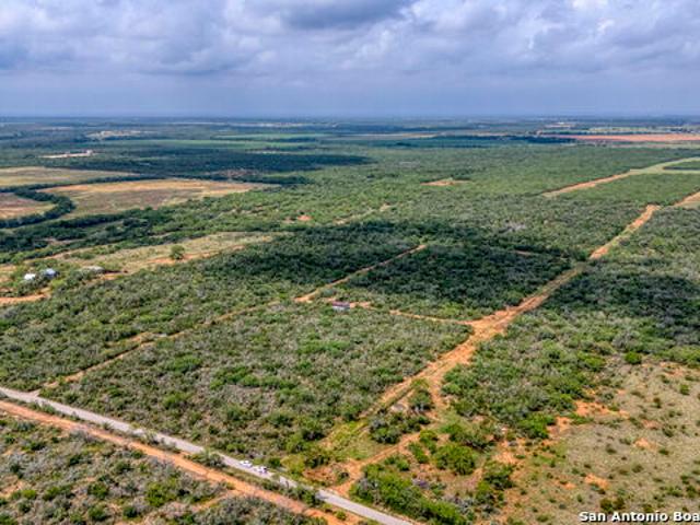 Land for sale in Jourdanton, Texas