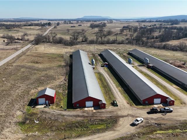 Farm for sale in Ark