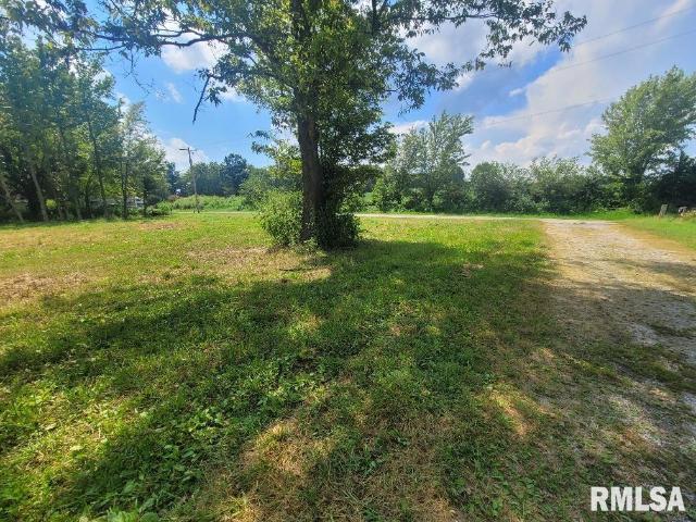 Land for sale in Waltonville, Illinois