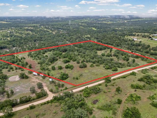 Land for sale in Lockhart, Texas