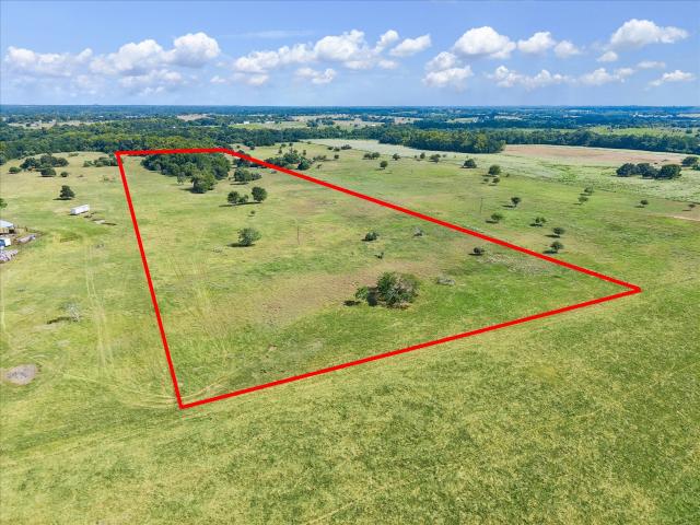 Land for sale in New Ulm, Austin County