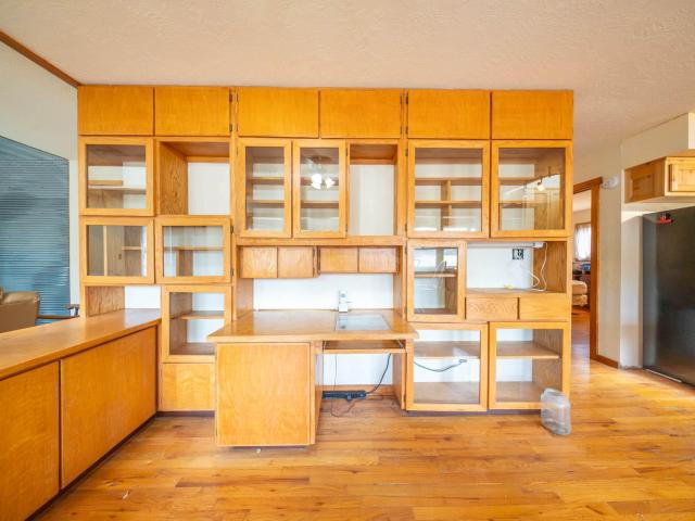 House for sale in Mountain Grove, Douglas County