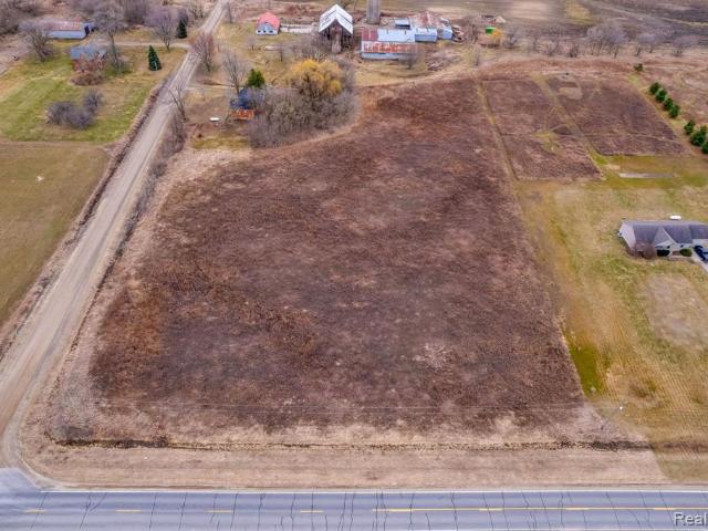 Land for sale in Applegate