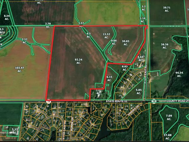 Farm for sale in Monticello, Piatt County