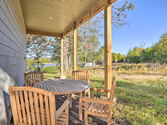 Commercial for sale in Barry, Missouri