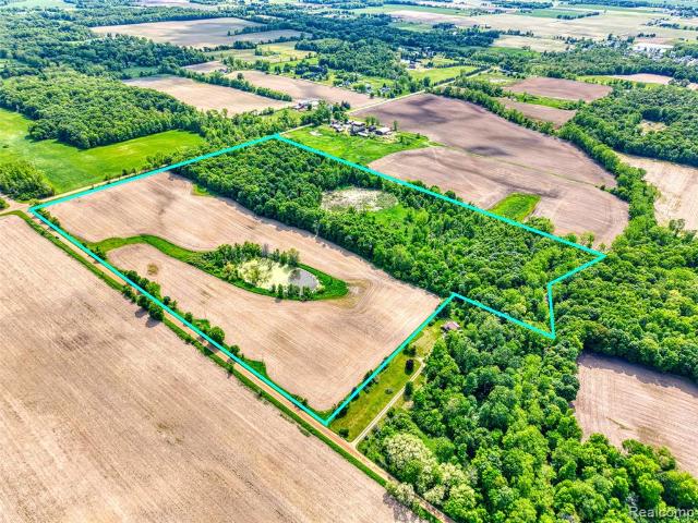 Land for sale in Fowlerville