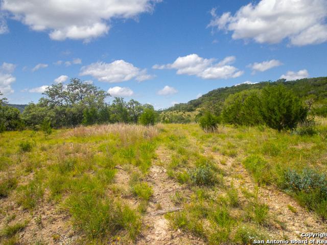 Land for sale in Medina, Texas