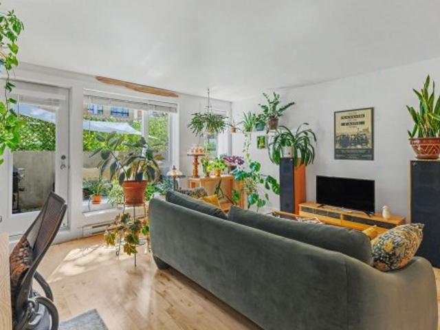 Condo for sale in St. Leonard's, Quebec