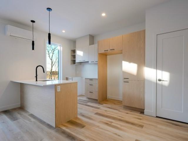 Property for rent in La Haute-yamaska, Quebec
