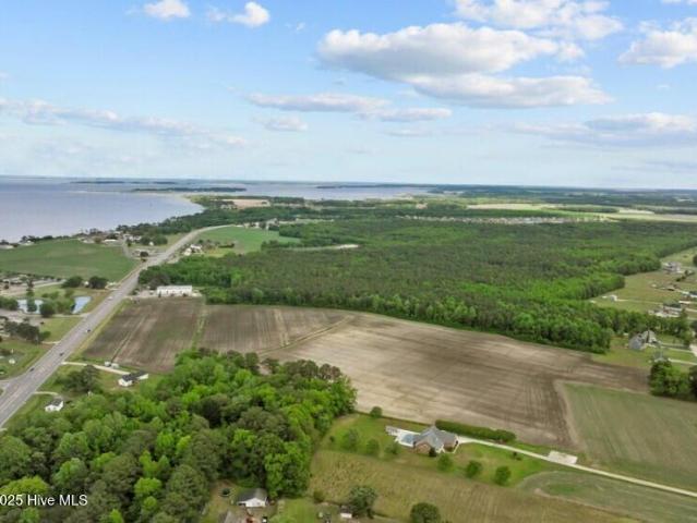 Land for sale in Currituck, North Carolina