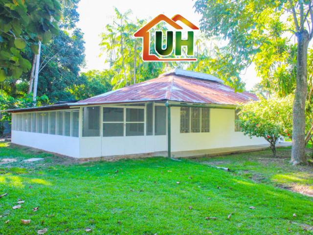 Casa alquiler en Uca