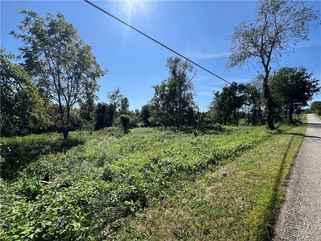 Farm for sale in Meadowbrook, South Union Township