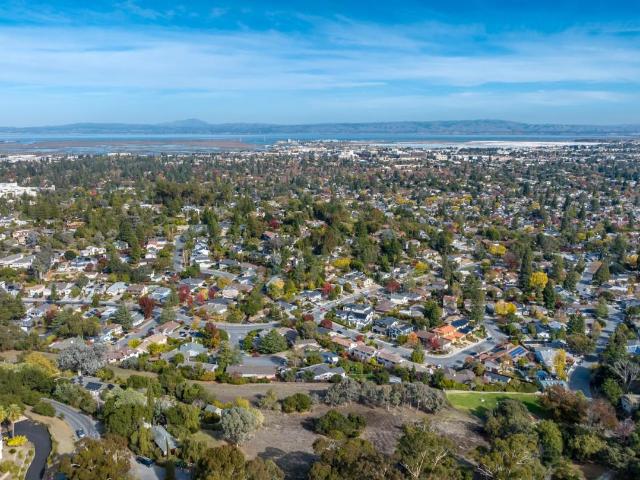 Land for sale in Redwood City Land for sale in Redwood City