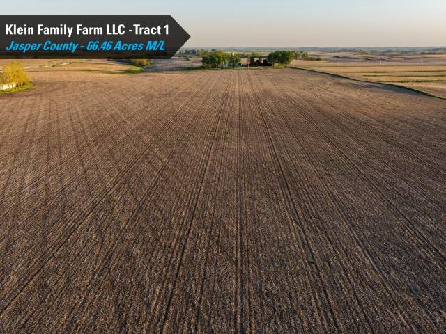 Land for sale in Reasnor, Iowa