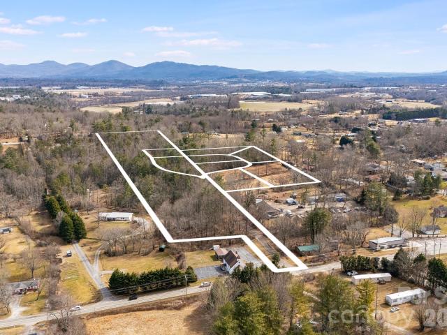 Commercial for sale in Horse Shoe, North Carolina