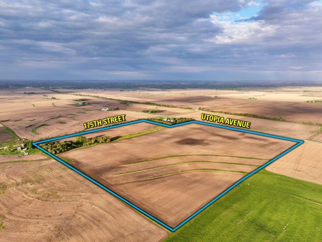 Land for sale in Guthrie, Iowa
