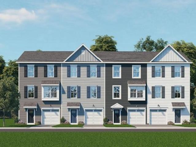 Townhouse for sale in Chester, Pennsylvania