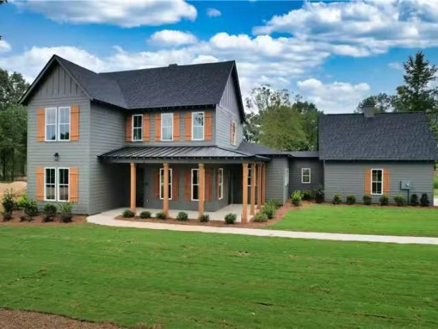 House for sale in Auburn