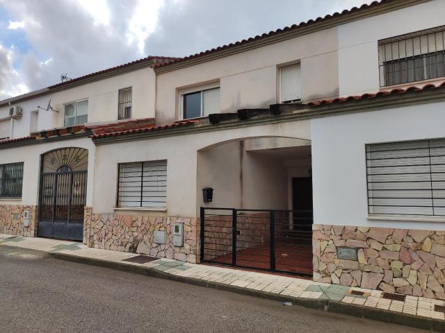 Chalet en venta en Los Santos De Maimona, Extremadura