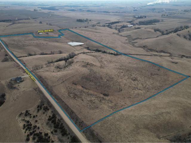 Farm for sale in Guthrie, Iowa