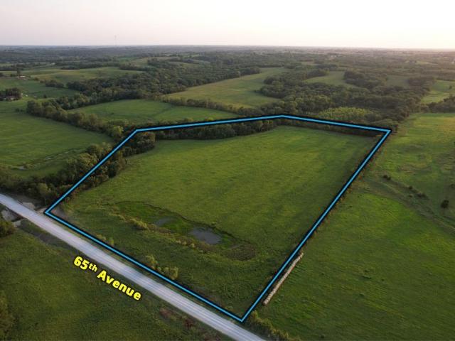 Land for sale in Avenue, Iowa