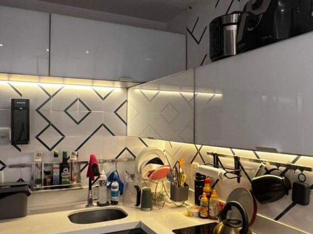 Apartamento venda em Região Geográfica Imediata do Distrito Federal, Região Integrada de Desenvolvimento do Distrito Federal e Entorno