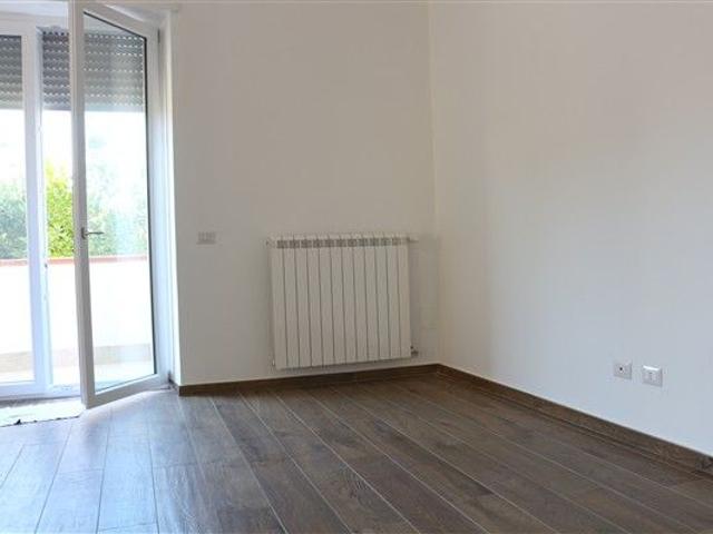 Appartamento in affitto a Cisterna Di Latina, Lazio