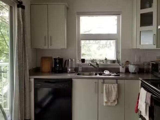 Condo for rent in Port Moody, British Columbia