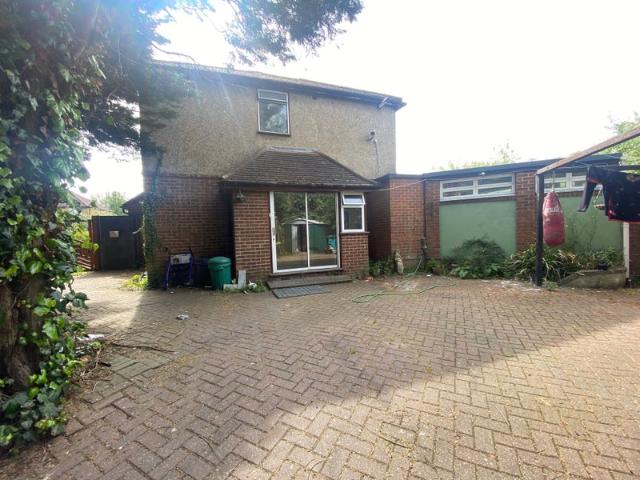 Apartment for rent in Hayes, Greater London