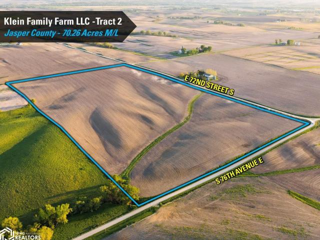 Farm for sale in Reasnor, Iowa