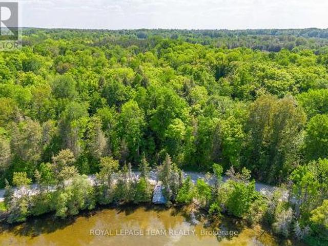 Land for sale in Renfrew, Ontario