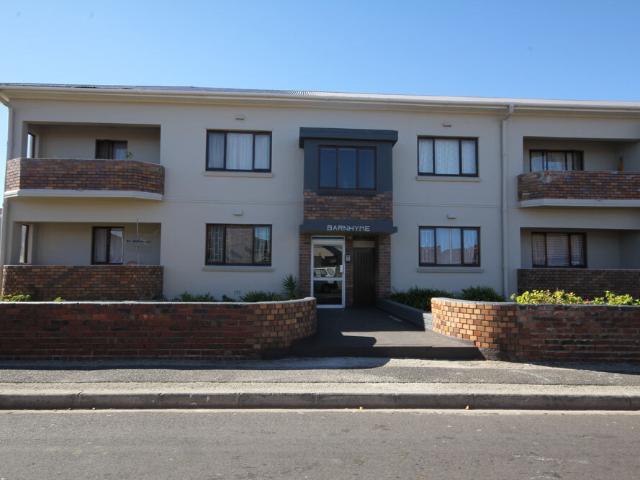 Apartment for rent in Cape Town Ward 55, Milnerton