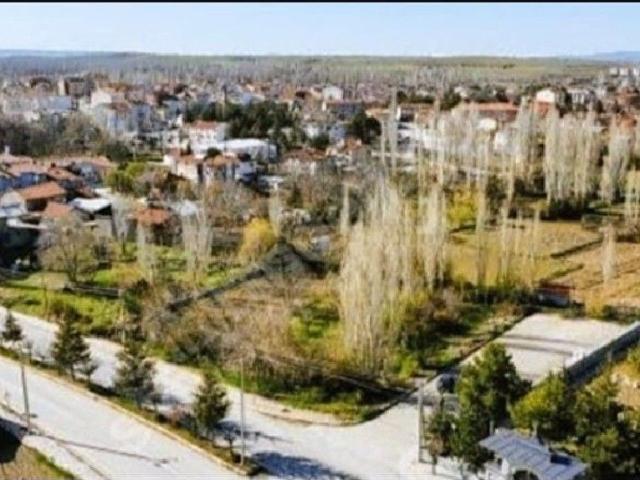 Sinanpaşa içerisinde satılık Arsa