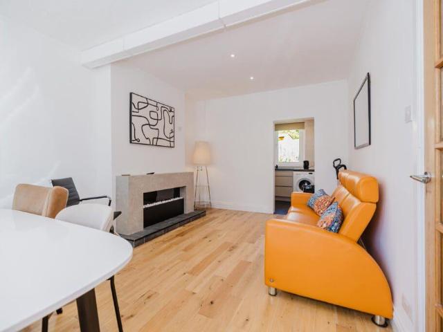 Apartment for rent in Prestonfield, Scotland