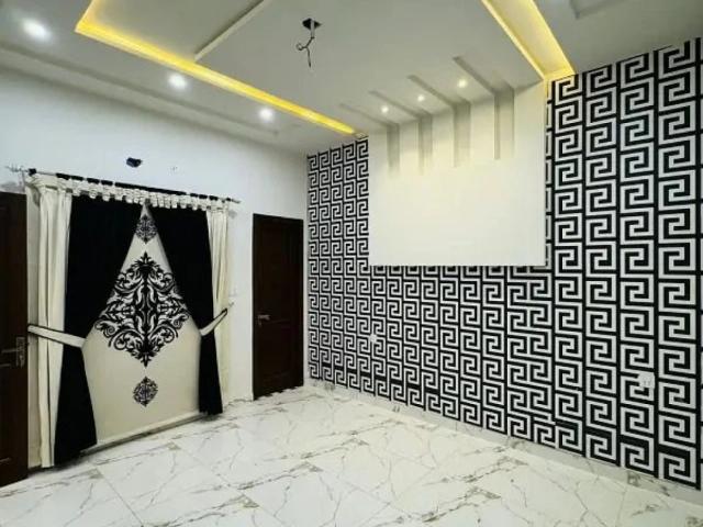 House for sale in Faisalabad, Islamabad Capital Territory