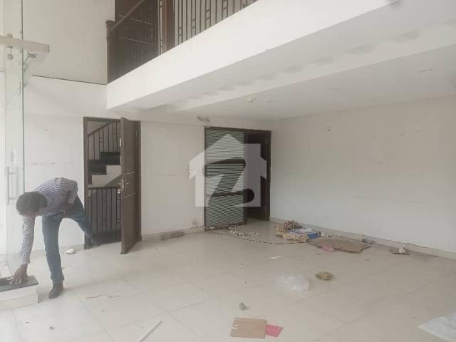 Commercial for rent in لاہور, لاہور ڈویژن