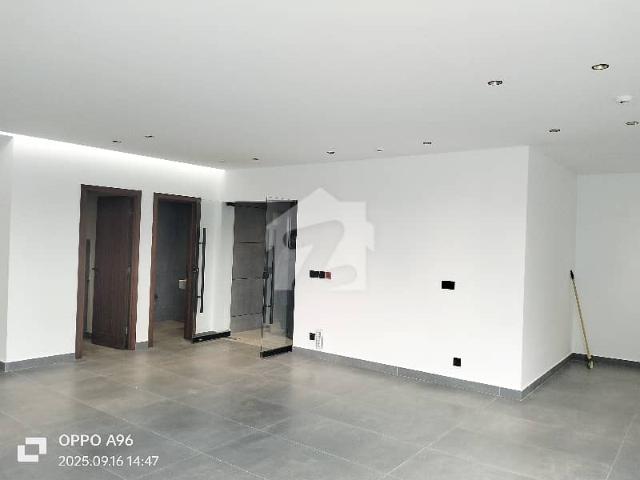 Office for rent in Rawalpindi, Islamabad Capital Territory