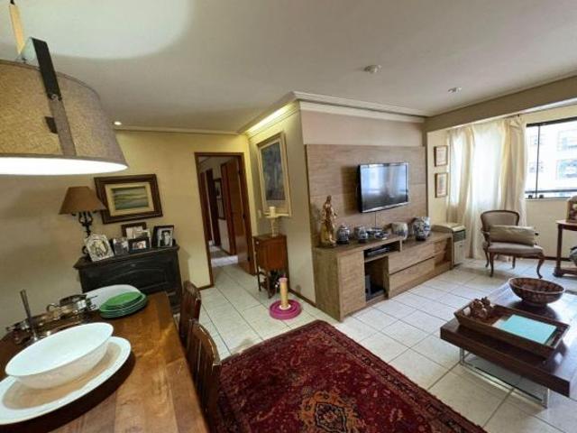 Apartamento venda em Região Geográfica Imediata do Distrito Federal, Região Integrada de Desenvolvimento do Distrito Federal e Entorno