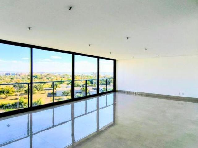 Apartamento venda em Sudoeste e Octogonal, Região Geográfica Intermediária do Distrito Federal