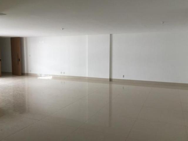 Apartamento venda em Região Geográfica Imediata do Distrito Federal, Região Integrada de Desenvolvimento do Distrito Federal e Entorno